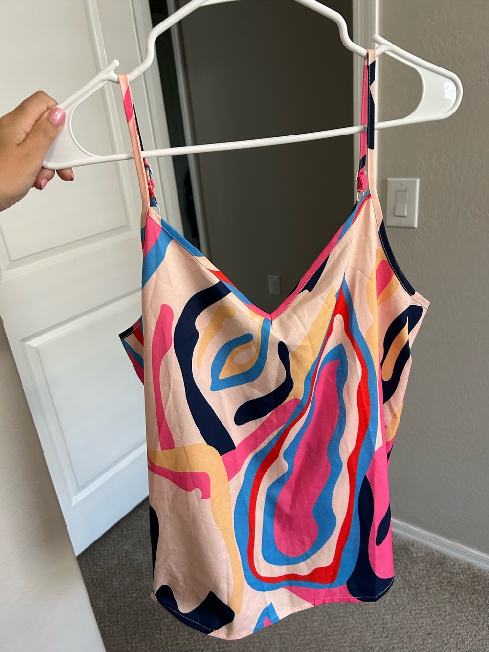 Source Unknown Pink Multi Abstract Print Tank Top